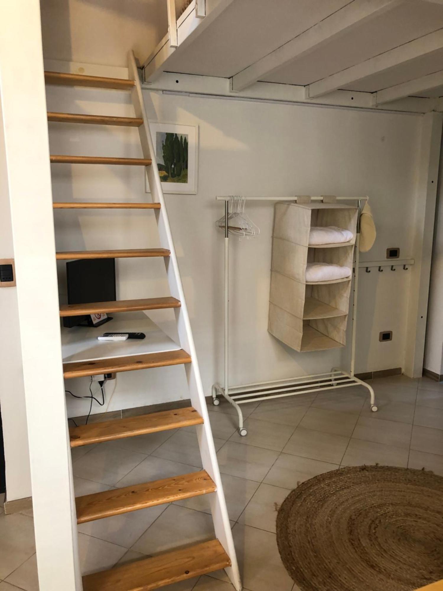Casina Di Nina Apartment Ливорно Екстериор снимка